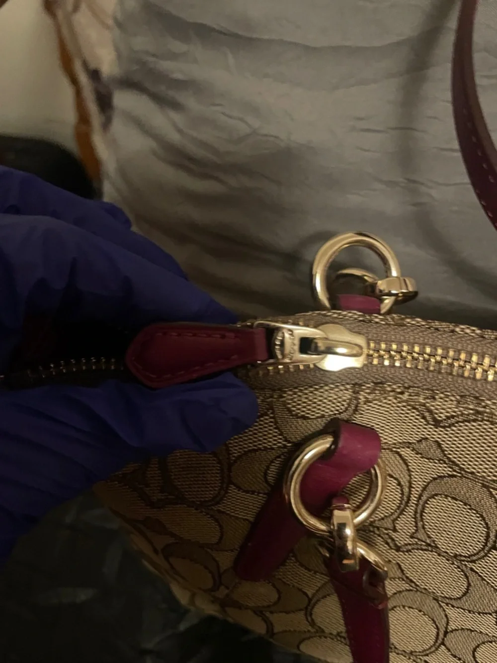 Coach Brown Signature Canvas Shoulder Bag with Raspberry Trim - Picture 4 of 17